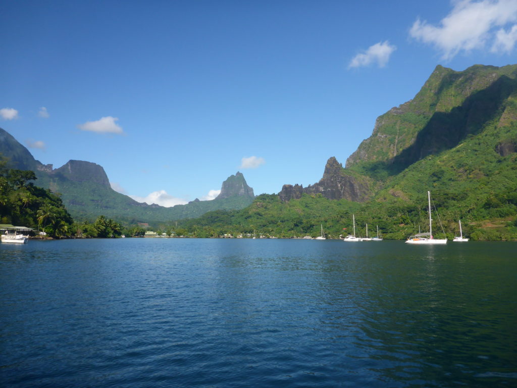 Cooks Bay- Moorea